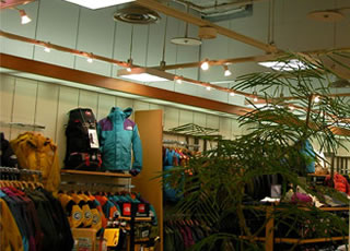 the north face 名古屋ファッションワン店